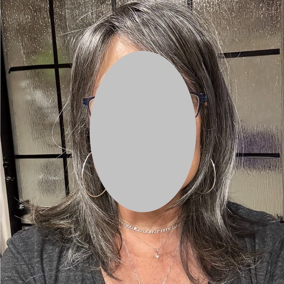 Taylor top piece wig topper Godiva’s Secret Smokey Frost New - Picture 12 of 12